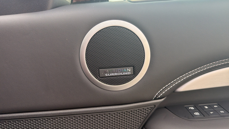 Land Rover Discovery 3.0 D350 Tempest 5dr Auto Diesel Station Wagon